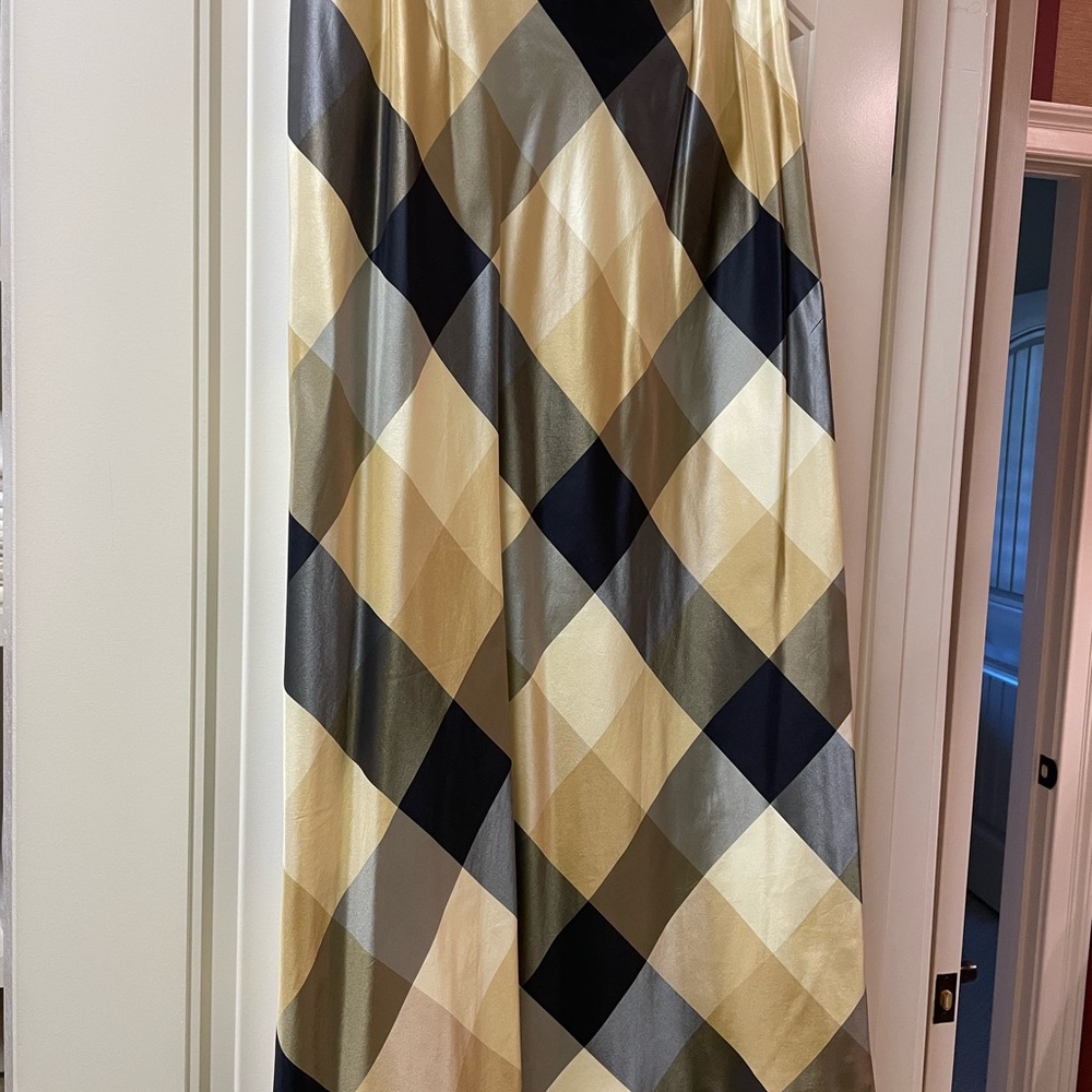 Dana Buchman Black, gold and Cream Checkered Maxi Skirt